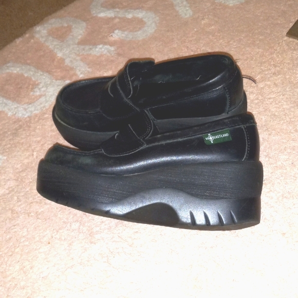 Chunky af leather Eastland platform loafers 8 fit 7-7.5 - Picture 2 of 9